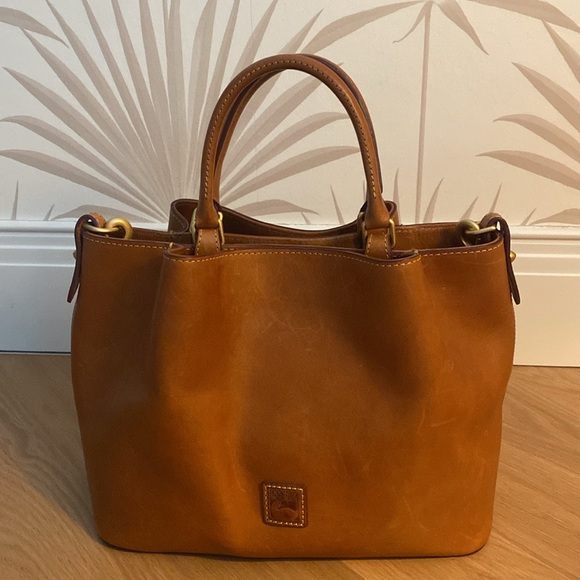 Dooney & Bourke Handbags - Dooney & Bourke Florentine Brenna Handbag